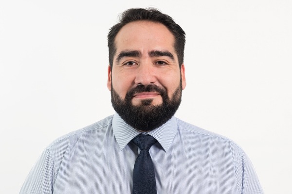 ENRIQUE CALDERON